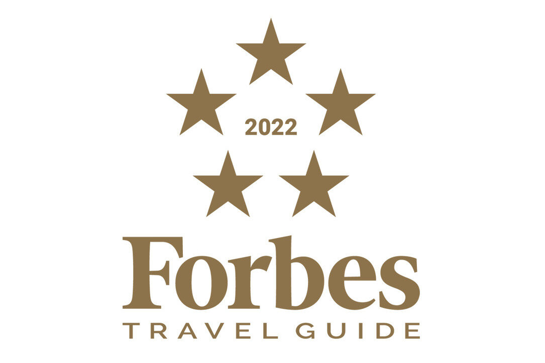 Forbes 5 star logo